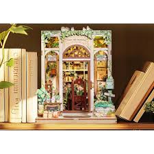Book Nook Fleuriste Champs