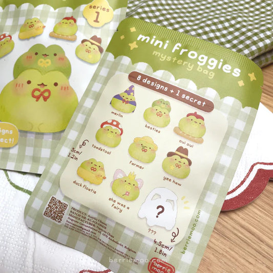Mini Froggies - series 1 - Blind Bag par Berriemoo