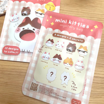 Mini Kitties Charm Blind Bag par Berriemoo