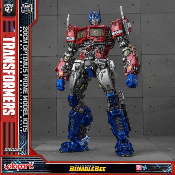 Model Kit Figurine Optimus Prime Transformers AMK Pro 20cm